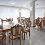 Jupiter 1 Family 2* Baltschik