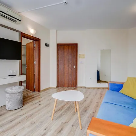 Hotel Jupiter 1 Family 2*