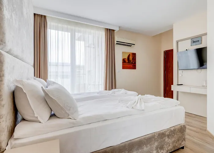 Jupiter 1 Family Hotel 2*